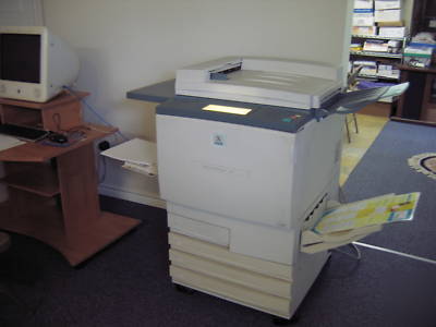 Xerox docucolorâ„¢ 12 color copier w/splash G640