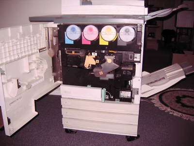 Xerox docucolorâ„¢ 12 color copier w/splash G640