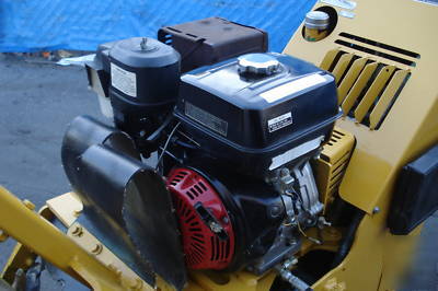 2004 vermeer RT100 walk behind trencher