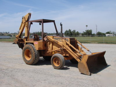 1988 case 480E loader backhoe
