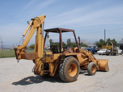 1988 case 480E loader backhoe