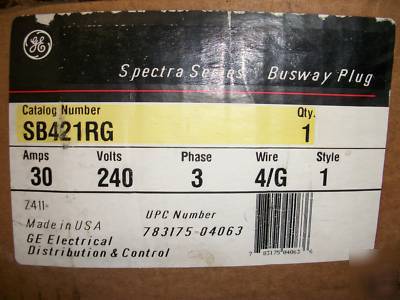 Complete system 40FT ge busway, plugs 3PH 4-wire 600A 