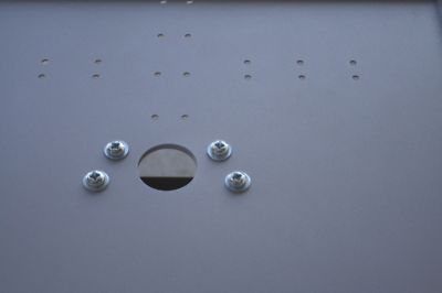 Heavy duty wheeled projector stand