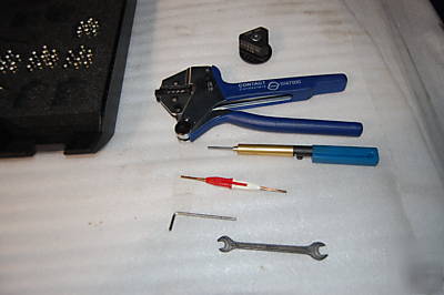 Contact rectangular crimper connector 11147000
