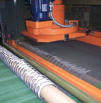 Die cutting machine: atom S735CN