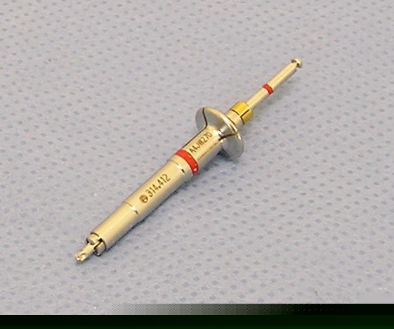 Synthes cruciform screwdriver + sleeve, 314.412