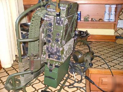 Clansman military PRC352 l/rover full clip in assembly
