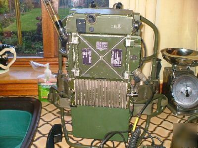Clansman military PRC352 l/rover full clip in assembly