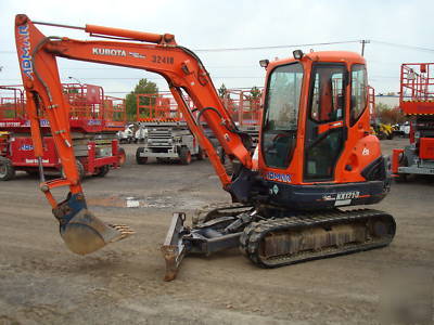 Kubota KX121-3 mini excavator cab a/c, angle blade 