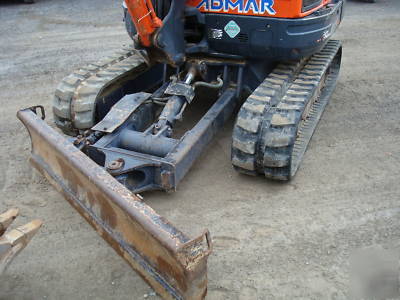 Kubota KX121-3 mini excavator cab a/c, angle blade 