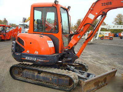 Kubota KX121-3 mini excavator cab a/c, angle blade 
