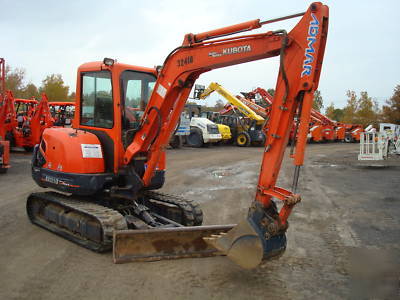 Kubota KX121-3 mini excavator cab a/c, angle blade 