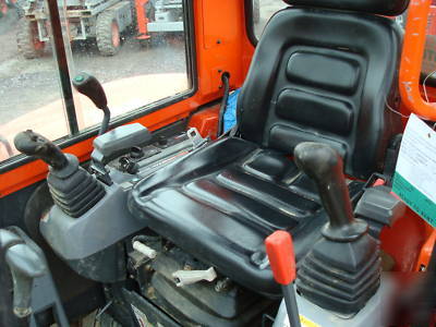 Kubota KX121-3 mini excavator cab a/c, angle blade 