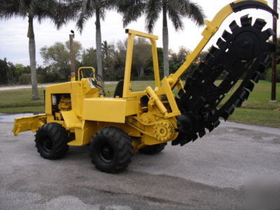 Vermeer v 450 4X4 diesel trencher 6 way dozer good one