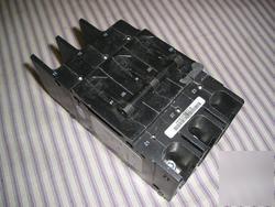 Airpax circuit breaker HH83XB452-b, 3 pole, 26A, 600V