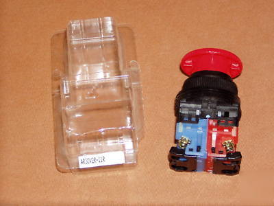 Fuji AR30V2R-11R e-stop command switch 1A1B 
