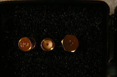 New network analyzer calibration kit, with storage case