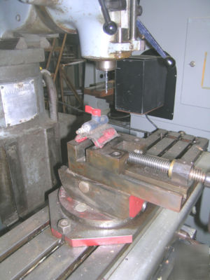 Bridgeport vertical knee mill dro power feed 9X48 2HP