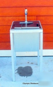 Ice bin water glass filling station