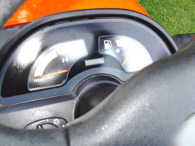 Kubota BX2350 hst 4X4 with 5' mowerdeck 23HP diesel