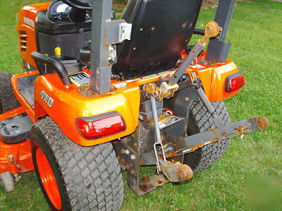 Kubota BX2350 hst 4X4 with 5' mowerdeck 23HP diesel