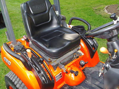 Kubota BX2350 hst 4X4 with 5' mowerdeck 23HP diesel