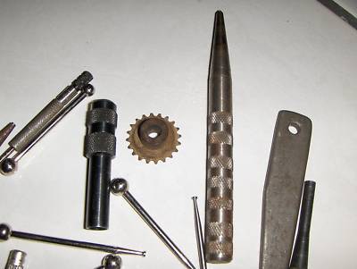 Machinist tools - tool & die - lot of 21 - taps, rule, 