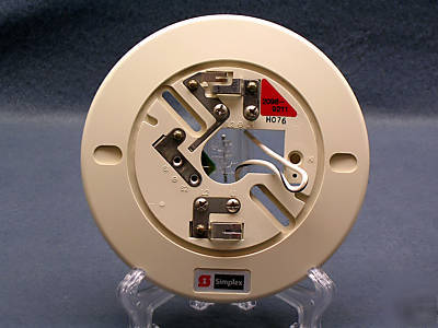 Simplex #2098-9636 smoke detect head w/#2098-9641 base