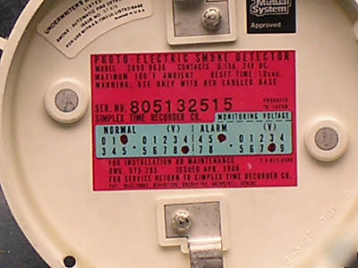 Simplex #2098-9636 smoke detect head w/#2098-9641 base