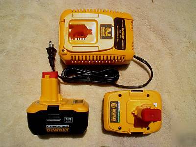 2 dewalt DC9180 18V nano battery, DC9310 li-ion charger