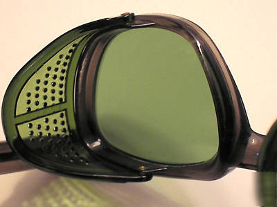 Ao Z87 green glass lens safety glasses w/side shields m