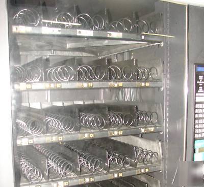 Dual spirals national 147 snack machine works 30-day w.