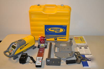 New * * trimble DG511 pipe laser system complete w/trivet
