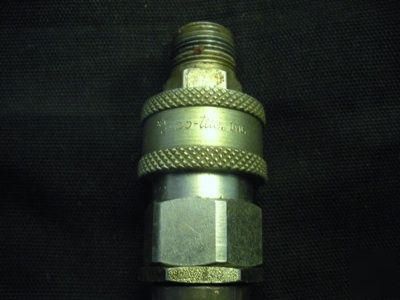 Snap-tite h series poppet-style coupling valves