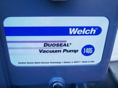 Welch 1405 duoseal belt-driven vacuum pump lab