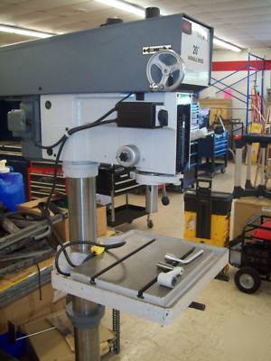 Wilton 2221VS 20 inch floor drill press