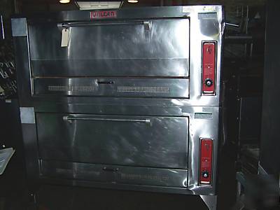 Vulcan double deck pizza baking commercial kitchen oven