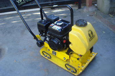 Wacker VP1340 vibratory plate compactor