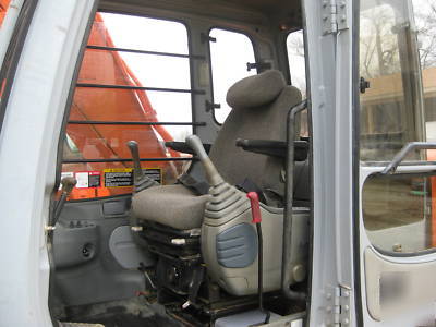 Hitachi EX160LC excavator ready to work 