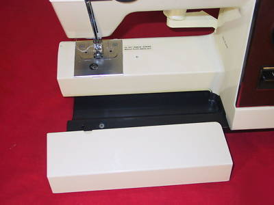 Kenmore heavy duty sewing machine 158-1784182 nice