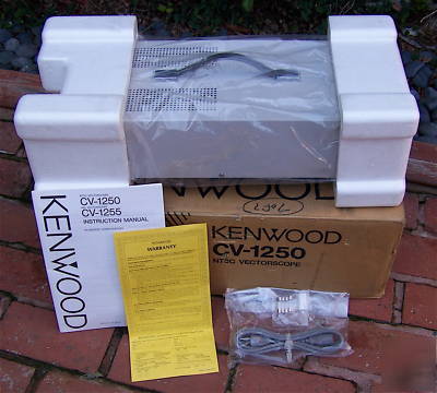 New kenwood cv-1250 ntsc vectorscope old stock mint box