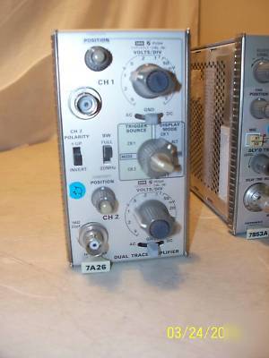 Tektronix 7B53A dual time base 7A26 trace amplifier