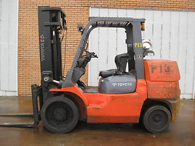 Toyota 15000 lb capacity forklift lp gas