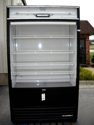 True open front refrigerated merchandiser model tac-48