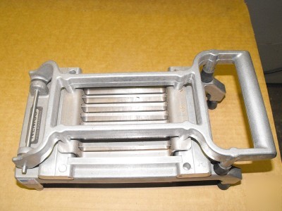 Chicken slicer 1/2