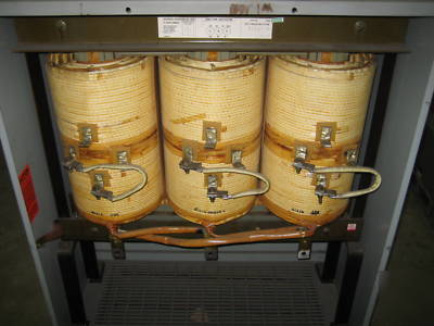 Federal pacific 220 kva 460 / 460Y / 266 3PH y 220KVA