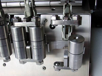 Kleco 8200 8 canister ball mill pulverizer stainless