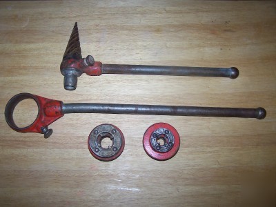 Rigid 12-r 12R threader ratchet with 1/2