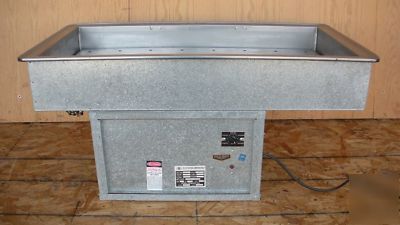 Atlas metal wcm-3 remote refrigerated drop-in cabinet