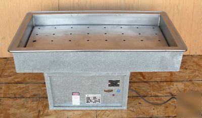 Atlas metal wcm-3 remote refrigerated drop-in cabinet